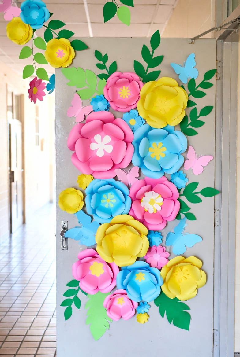 classroom door decorated with student flower goals